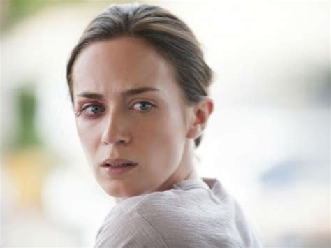 Emily Blunt refused Sicario nude scene because her breasts。